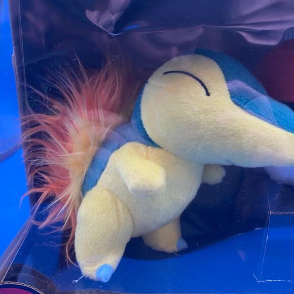 Pokémon Cyndaquil & Repeat Ball GameStop Exclusive Plush Toy Set 2017 - Picture 8 of 12